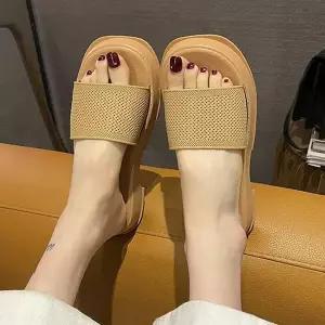 [하프클럽/셀러허브_아웃도어]준비 룩 선생님슬리퍼구두 라탄 슬리퍼 코디