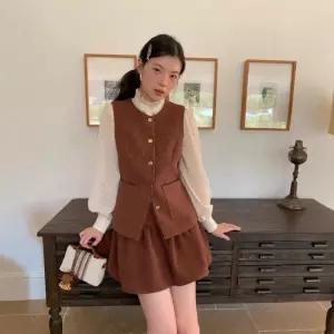 세군다 여자 조끼 캐주얼 가을 빈티지 나시 레이어드 싱글 DOS3