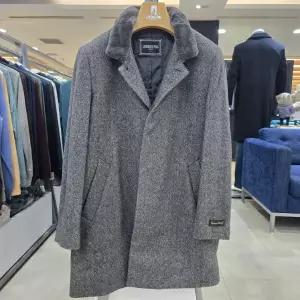 모다부평 마이크로패턴 변형 퍼 코트(LOWMA85404)