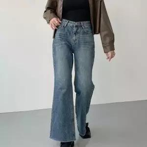 [클리어런스]뉴트로 FW 컷오프 나팔 빅사이즈 밑단 데님팬츠_5