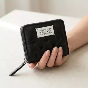 메종 마르지엘라 26SS 넘버링 글램슬램 반지갑 스몰 SA1UI0032 P6434 T8013 544173