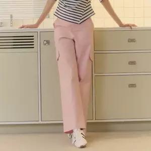 [에고이스트] [BLUE LABEL] 자수 포인트 와이드 카고팬츠 (ER2OPT07-T)