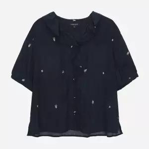 [롯데백화점]써스데이 아일랜드 [여성]플라워자수 러플카라 블라우스(T264MBL238W)