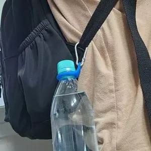 [하프클럽/]카라비너 물병홀더 등산 캠핑 물병걸이 비너 실리콘