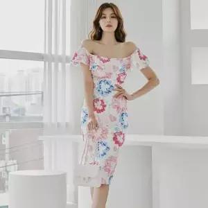 여성 원피스 여름 시폰 슬림핏 쉬폰 프린트 일자어깨 랩 쉬폰원피스 프릴 admr2