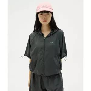 OIOI COLLECTION 파이핑 나일론 반팔 자켓 [CHARCOAL] 175564