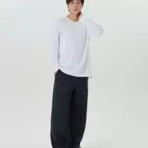공용 블랙 난스판 반밴딩 카고포켓 밑단스트링 루즈핏 와이드 AP1DLG245IC