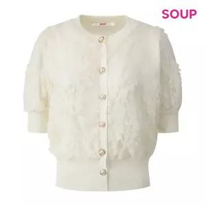 [SOUP](타임스퀘어점패션관)진주 버튼 플라워 니트 가디건 (S64GD08)