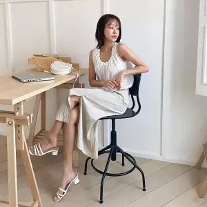 |KHK1B67|여성 앞트임 H라인 롱 스커트 뒷밴딩 찰랑이 있는 디자인