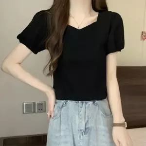 어깨셔링 퍼프소매 하트넥 크롭 반팔 티셔츠