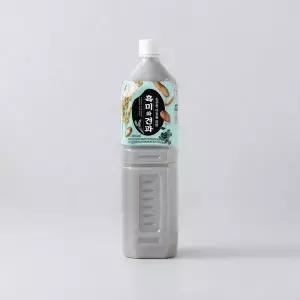 노브랜드 든든한아침흑미와견과1.5L