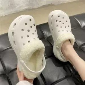 사무실 여자 겨울 슬리퍼 푹신한 여성 털 슬리퍼 편한 키높이 사무실 겨울