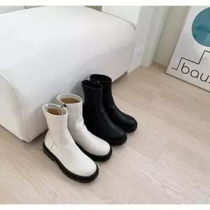 [세레스]블로 여성 통굽 라운드토우 앵클 부츠(5cm)_GJA
