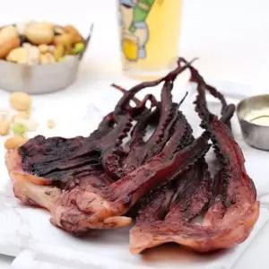 대왕수산식품 페루산 대왕 오징어 다리 오다리 250g 안주