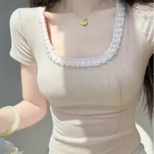 레이스 U넥 캡소매 슬립핏 파스텔 크롭 반팔티