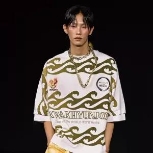 [곽현주컬렉션] 26SS BROWN HEART WAVE PRINTING SHIRT
