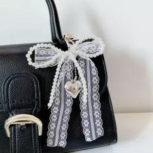 달콤한 수제 흰색 페르시 Bowknot 레이스 가방 매력 모조 진주 하트 펜던트 열쇠 고리 절묘한 배낭 장식