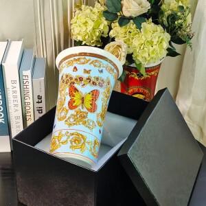 북유럽 경적 모양 세라믹 꽃병 현대적이고 간단한 본차이나 가정 장식 거실 TV 캐비닛 삽입
