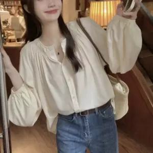 여성 블라우스 기본 베이직 라운드넥 캐주얼 데님 커버 연출 하의 니들 오버핏 찰랑 루즈
