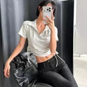 여자 배꼽티 크롭 반집업 카라넥 옆셔링 여름 티셔츠