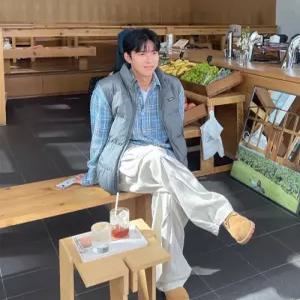 내셔널지오그래픽 N254UPV902 패딩 베스트 KHAKI 경량패딩 덕다운점퍼 N902055 560