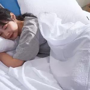 여름침구 통풍매트 시원한이불 계절침대용품 쾌적수면 거실소파커버