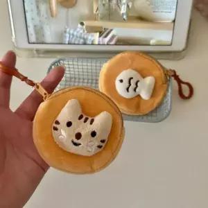 [하프클럽/알티피아]고양이 붕어빵 미니동전지갑 미니파우치 에어팟 버즈 케이스 코인펄스 백참 키링