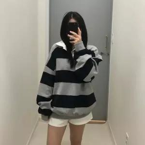 여자 단가라 카라 오버핏 스트라이프 맨투맨 긴팔 티셔츠