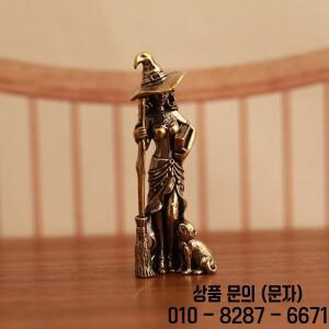 1개 레트로 아름다운 마법사 캐릭터 피규어 황동 작은 조각상 데스크탑 장식품 공예품 홈
