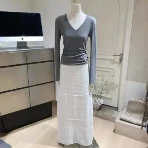 세군다 치마 여사친 베이지 롱 니트 가을 프렌치 A라인 펀칭 정장 DOS3