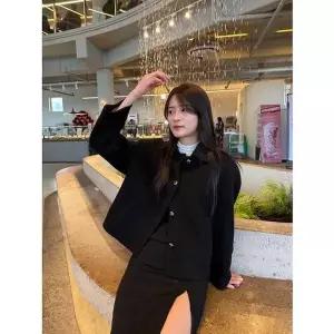 [CC콜렉트](하남점)[씨씨콜렉트] 베이직 카라 핸드메이드 숏 코트 (C261MSG502)