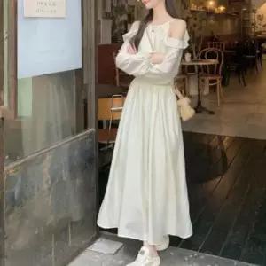 홀복 쉬폰 소재 어깨트임 프릴디테일 플레어핏 긴팔 원피스