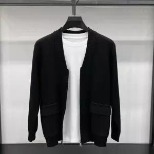 남성 심플데일리룩 브이넥 니트 봄가을 기본 캐주얼 긴팔 가디건 스웨터 OOTD3