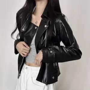 롱후리스 블랙 슬림핏 유광 라이더자켓 여성 가죽자켓 패셔너블
