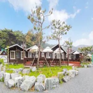 [충남 펜션] 태안 산과바다사이펜션 (태안,안면도)