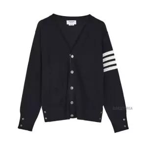 [톰브라운] FW25 남성 4바 클래식 가디건 MKC002A Y1014 415