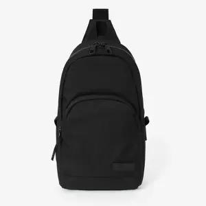 휠라 에센셜 슬링백 FS3BCH1320X BLK 가방