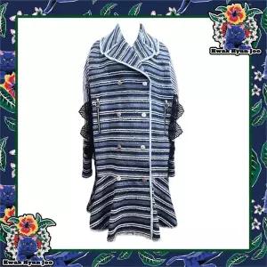 [곽현주컬렉션] CAT SERIES BLUE PATTERN DENIM COAT