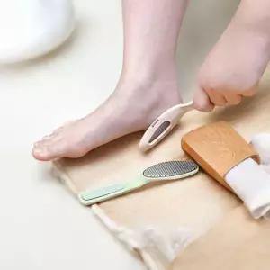발각질제거기 풋파일 발뒤꿈치 굳은살 각질 발바닥 관리 글라스 WFOBFTC