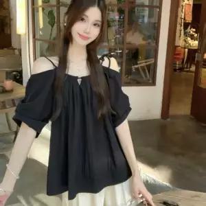 옷자락 여자 바캉스룩 어깨 트임 셔링 루즈핏 블라우스