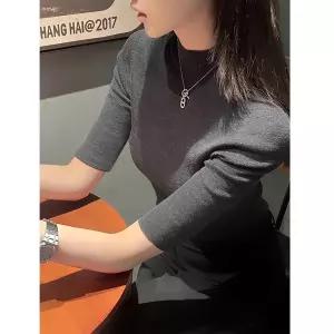 여자니트 심플 스타일링 5부 이너웨어 슬림핏 가을 반하이넥 상의 심쿵마켓