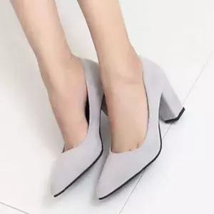 뾰족코 여자 펌프스 구두 하이힐 7cm 스웨이드 면접