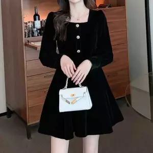 벨벳 원피스 스퀘어넥 어깨셔링 플레어 스커트 옆절개 가을미니원피스 (WEBF2D8)