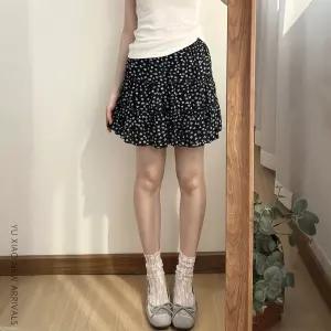 블랙 부스스 플라워 케이크 짧은 치마 여자 여름 뚱뚱하다 mm 날씬해 보이다 키 가랑이 가리다 사이즈 a자 반신