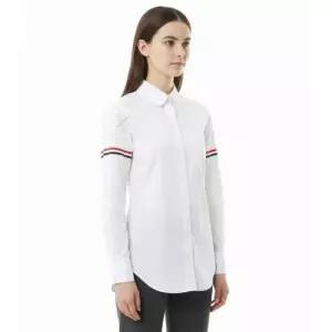톰브라운 MUST IT_ 26SS 포플린 암밴드 클래식 라운드 칼라 셔츠 FLL019E 03113 100)