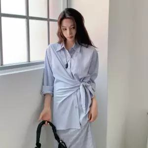 여자 면폴리혼방 루즈핏 스트라이프 랩 디자인 긴팔 셔츠