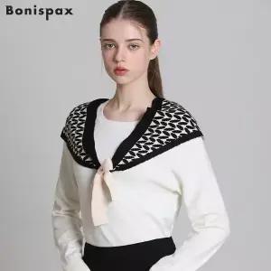 [보니스팍스(Bonispax)] 삼각끈 패턴 니트 머플러 (택가격: 49000원)