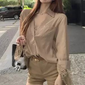 [하프클럽/무드수]레이스 레이어드 시크 셔츠 데이트룩