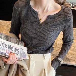 여자 20대 모임 기본 차콜 브이넥 골지 티셔츠