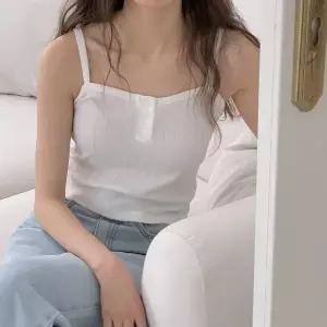 [드레스날다]더위날려버려 버튼 포인트 골지 끈나시 티셔츠